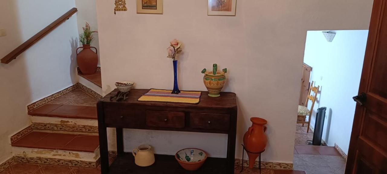 Villa Acogedora Casa De Pueblo Con Piscina à Fuenteheridos Extérieur photo